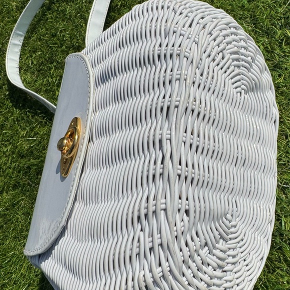 Vintage 1960s White Wicker Purse• Shoulder Strap • Mid-Century Handbag - Picture 8 of 16